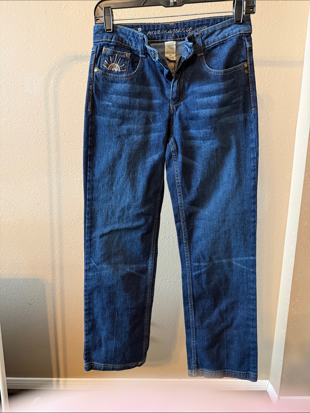 Arizona Jean Company Women's Dark Blue Straight Jeans